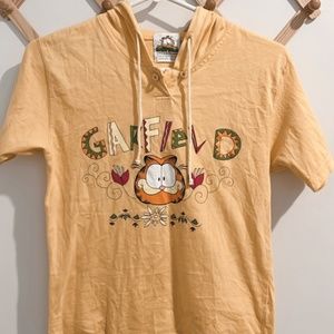 Vintage Garfield shirt